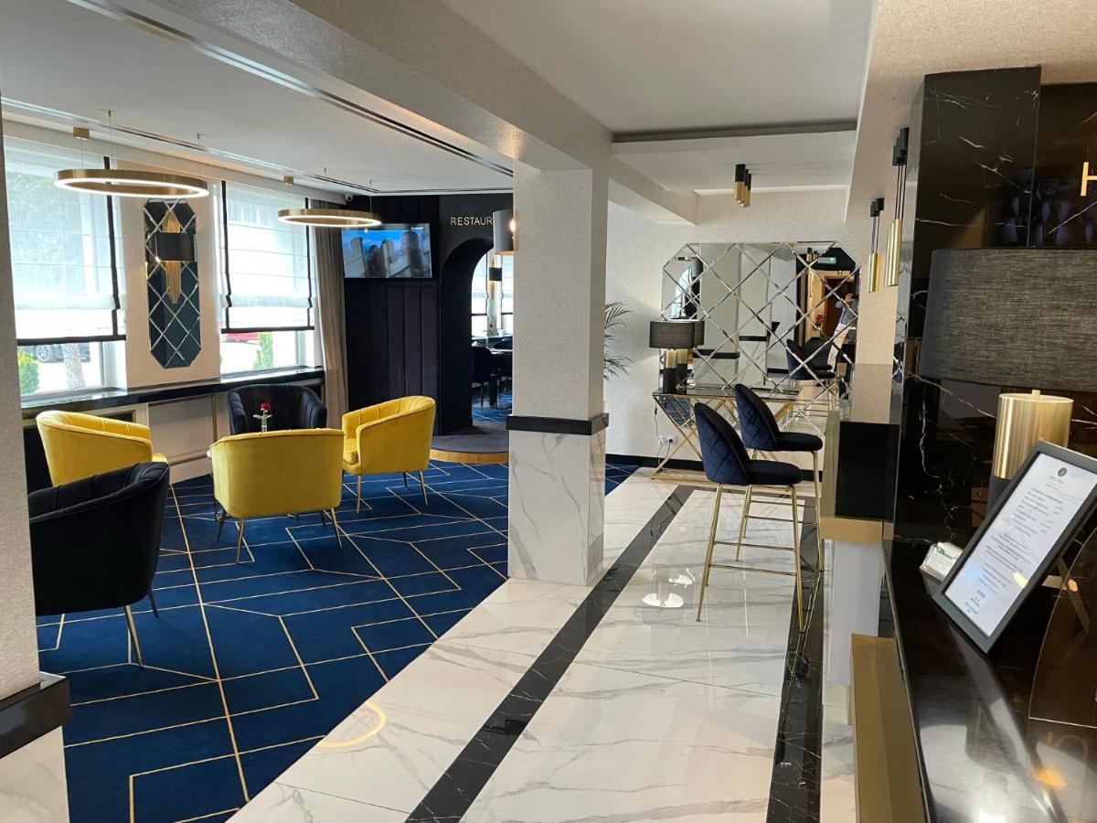 Hotel Daria Tychy Eksteriør bilde