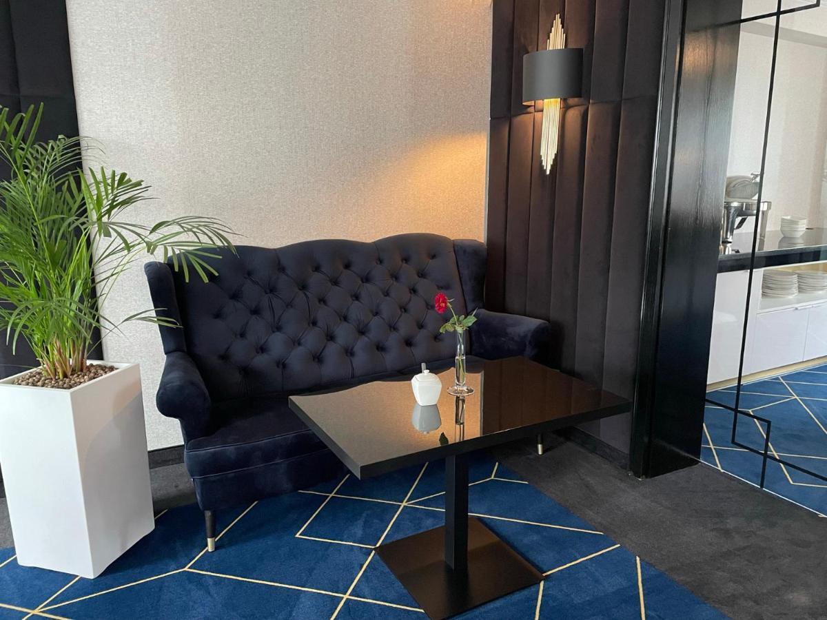 Hotel Daria Tychy Eksteriør bilde
