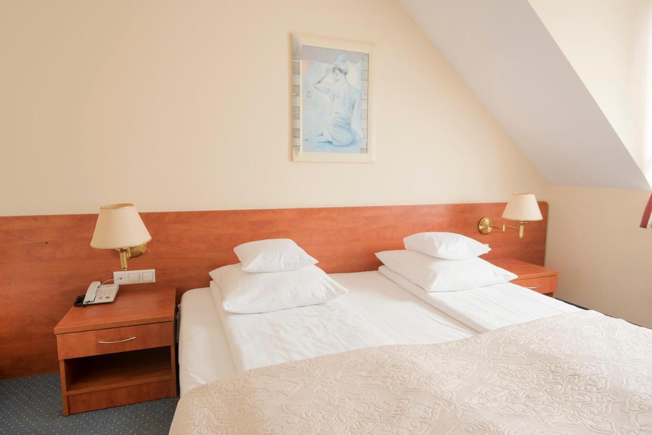 Hotel Daria Tychy Eksteriør bilde